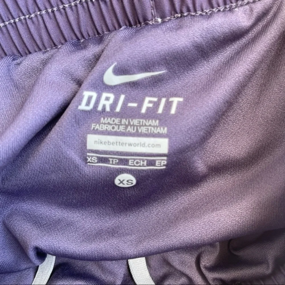 Nike Women's 3'' Dry Tempo running shorts